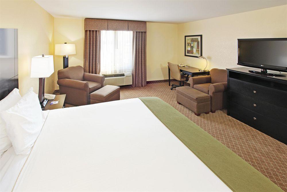 Comfort Inn&Suites Pine Bluff Zimmer foto